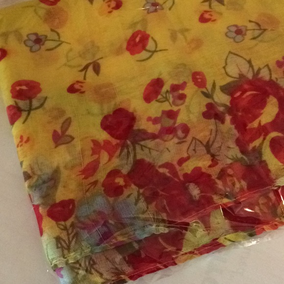 Yellow Floral Wrap Shawl Cotton Scarf - Picture 2 of 4
